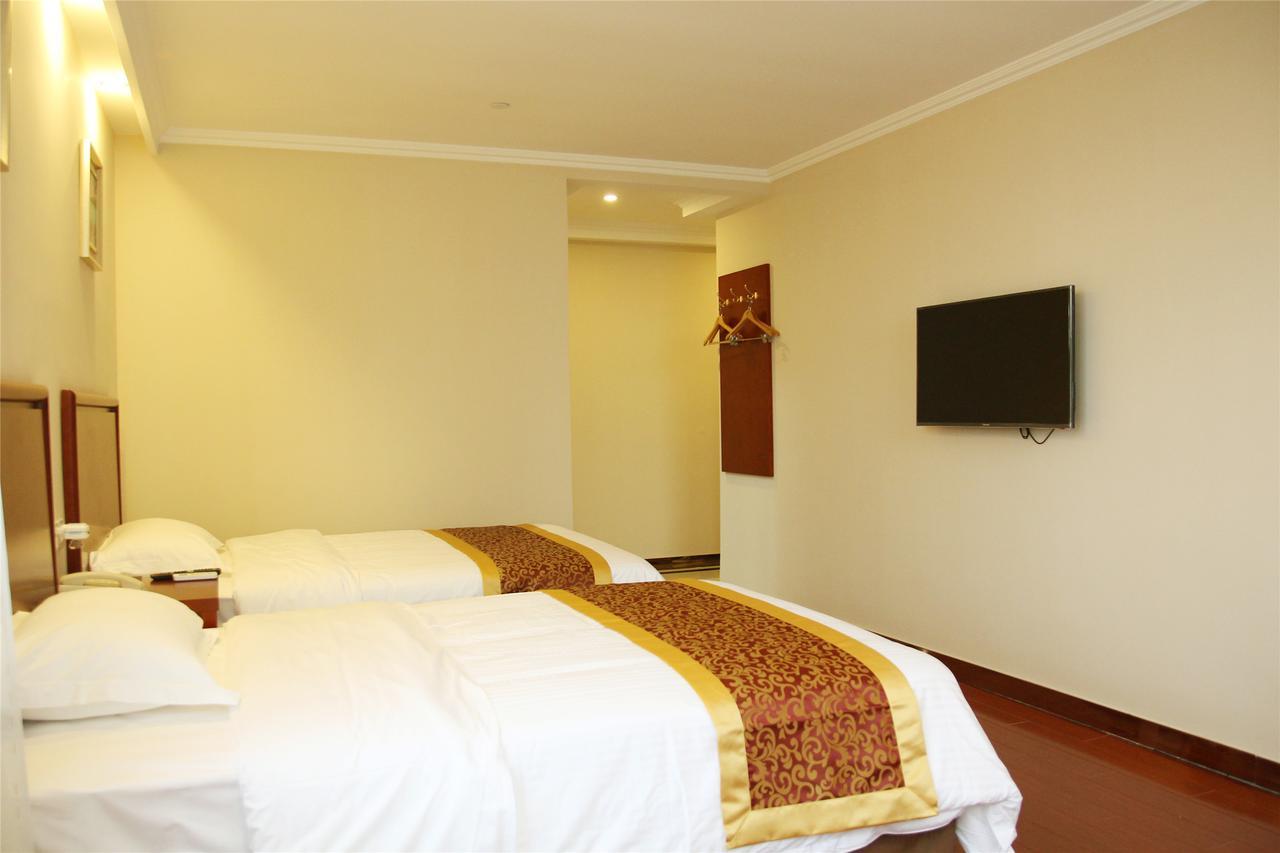 Shells Hanzhong City High Railway Station Renmin Road Hotel Esterno foto
